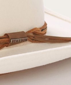 Grottoattire.shop8c3577a2e0 3