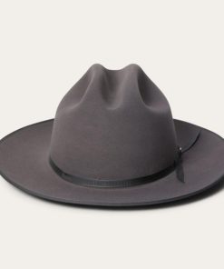 Grottoattire.shopa004e80a62 1