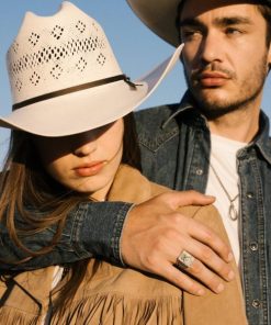 Grottoattire.shopb09d75832b 4