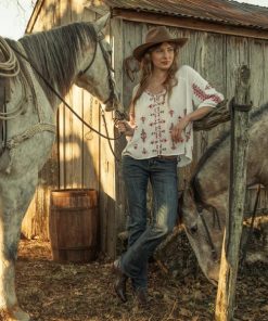 Grottoattire.shope5acb6c820 2