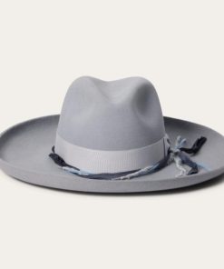 Grottoattire.shopf963853dd6 1